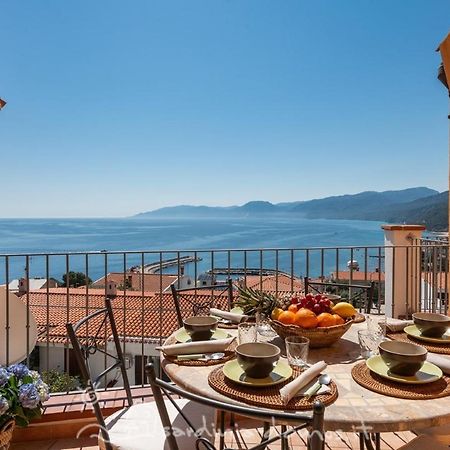 Casa Con Vista Mare Villa Cala Gonone Exterior photo