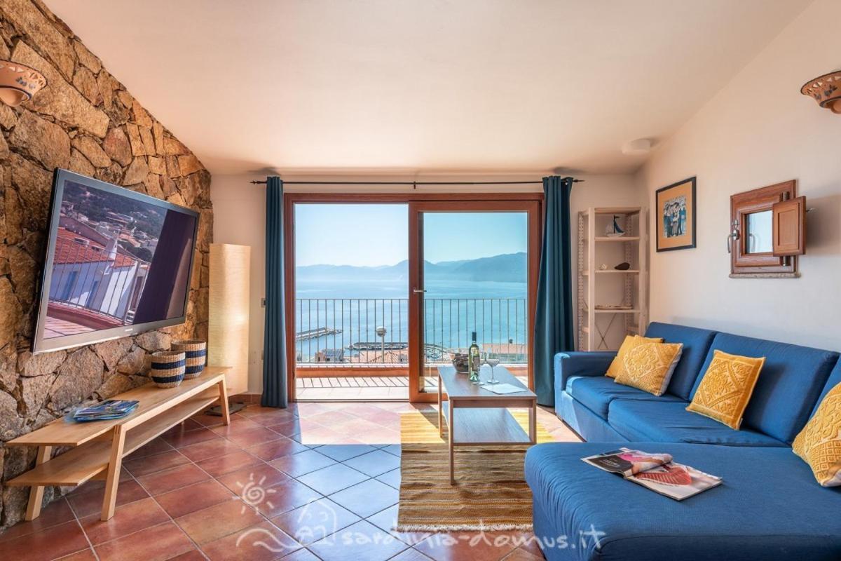 Casa Con Vista Mare Villa Cala Gonone Exterior photo